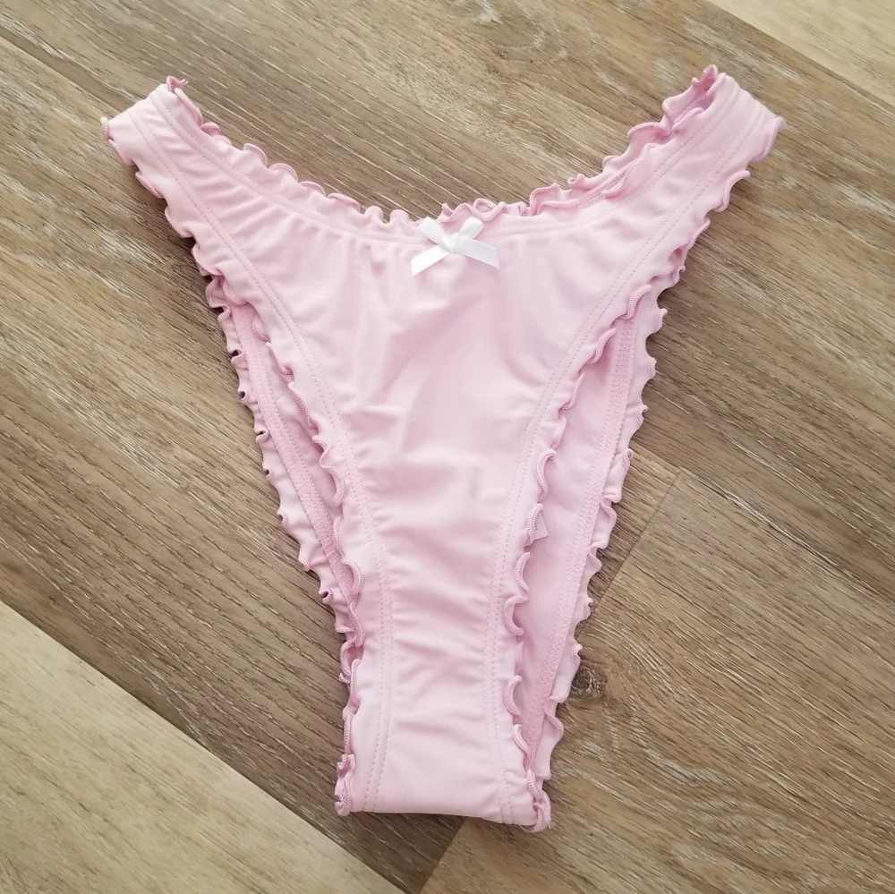 NWT Wild Fable Light Pink Mid Rise Super Cheeky Bikini Bottom Size XXS